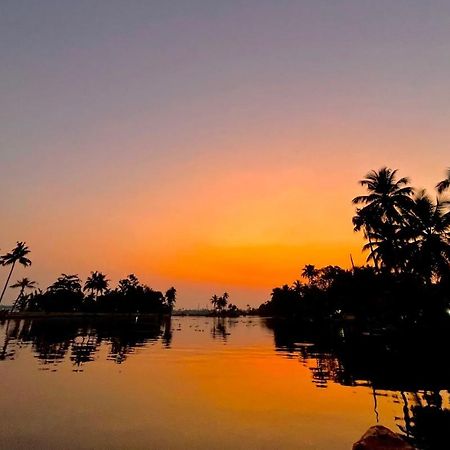 Hotel Oceana Hills Residency Alappuzha Zewnętrze zdjęcie